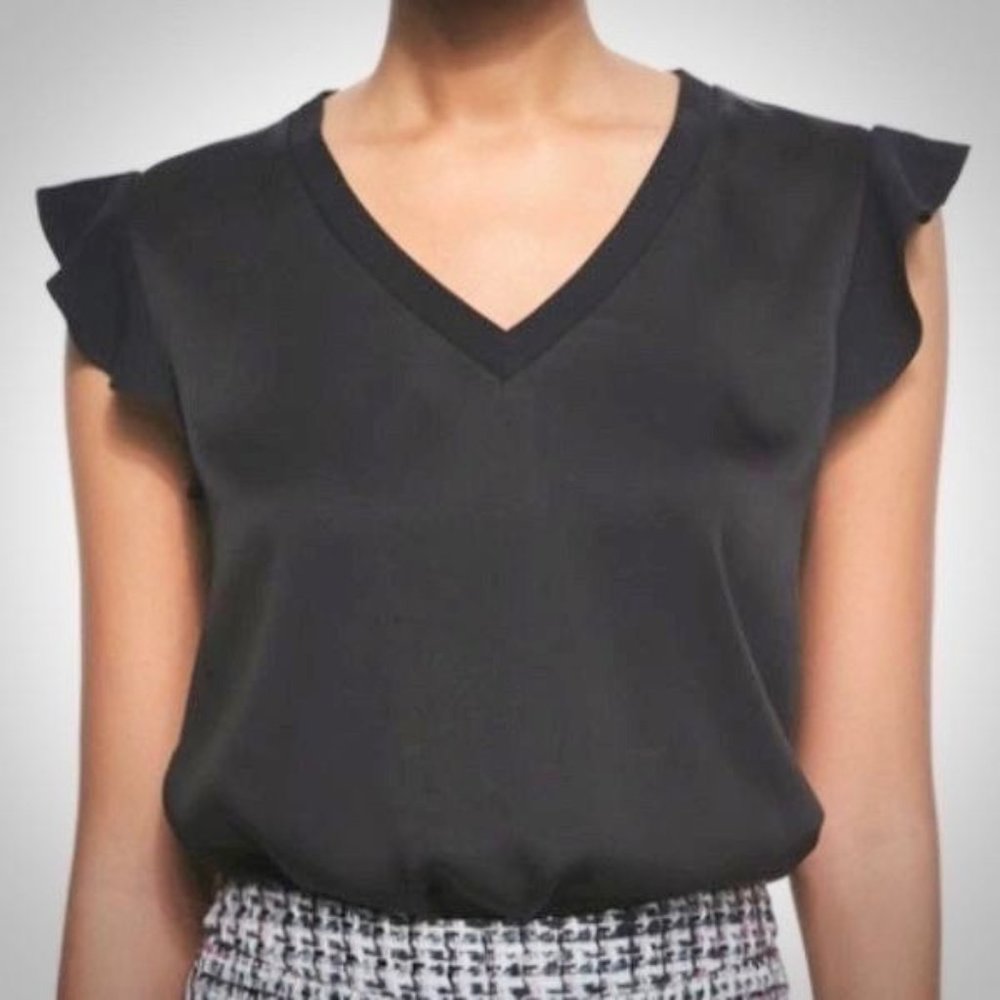 Kate Spade Black Flutter Sleeve Blouse S Satin Crepe VNeck NJMU4836 Relaxed Fit